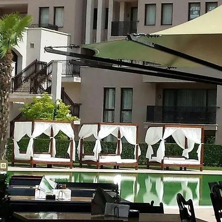 Spacious Studio In 5-star Complex 
